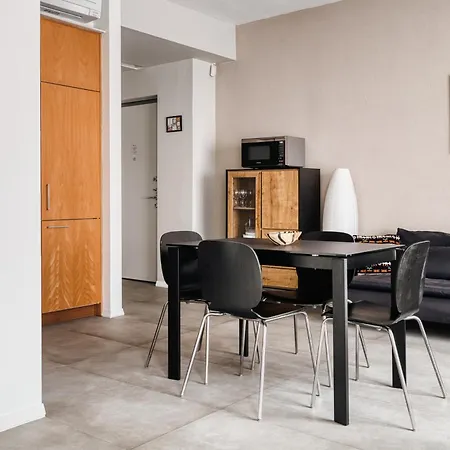 Apartament Large Milan's Navigli - 5 Gu... *