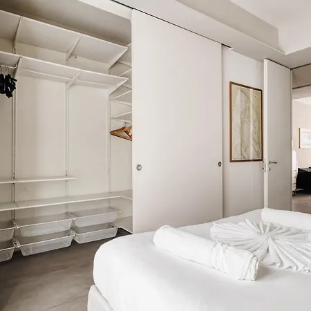 Apartament Large Milan's Navigli - 5 Gu... *