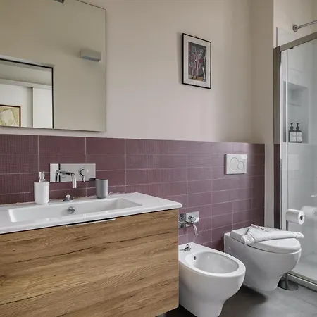 Apartament Large Milan's Navigli - 5 Gu...