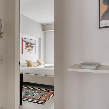 Apartament Large Milan's Navigli - 5 Gu... Mediolan